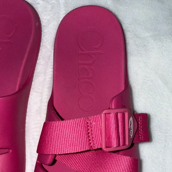 Chaco Women's Fuchsia Slide Sandals - Picture 2 of 8